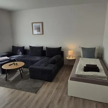 Apartamento Prime -170m2 - 4x Einzelzimmer -2x Wc -2x Dusche -tiefgarage -wifi Brunswick