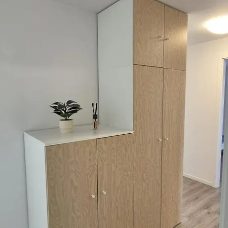 公寓 Prime -170m2 - 4x Einzelzimmer -2x Wc -2x Dusche -tiefgarage -wifi 布伦瑞克