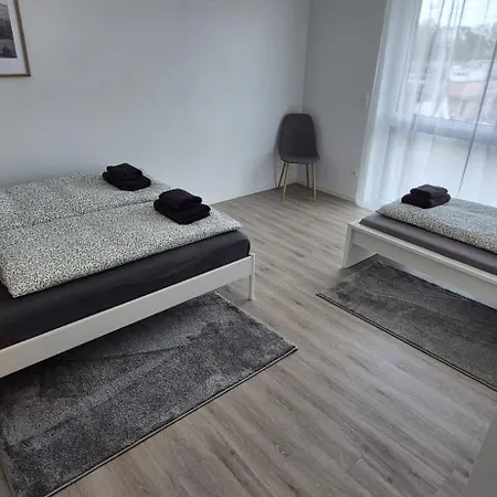 Prime -170m2 - 4x Einzelzimmer -2x Wc -2x Dusche -tiefgarage -wifi Apartamento *